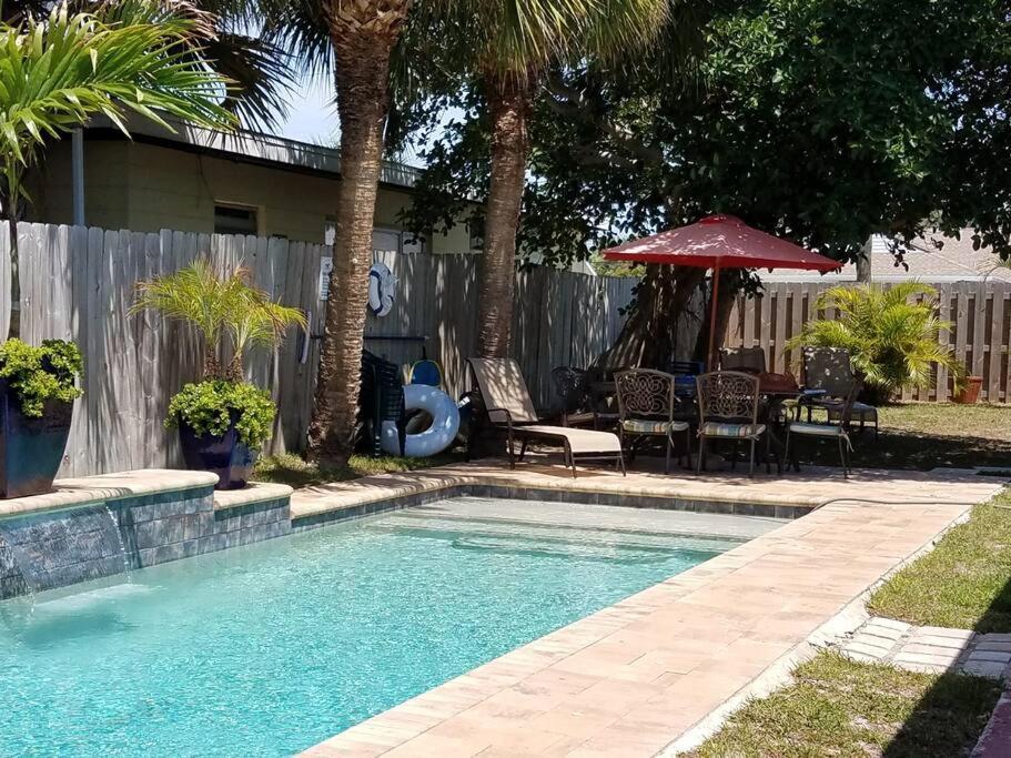 Bahamian Cottage - Heated Pool Walk To The Beach 可可比奇 外观 照片