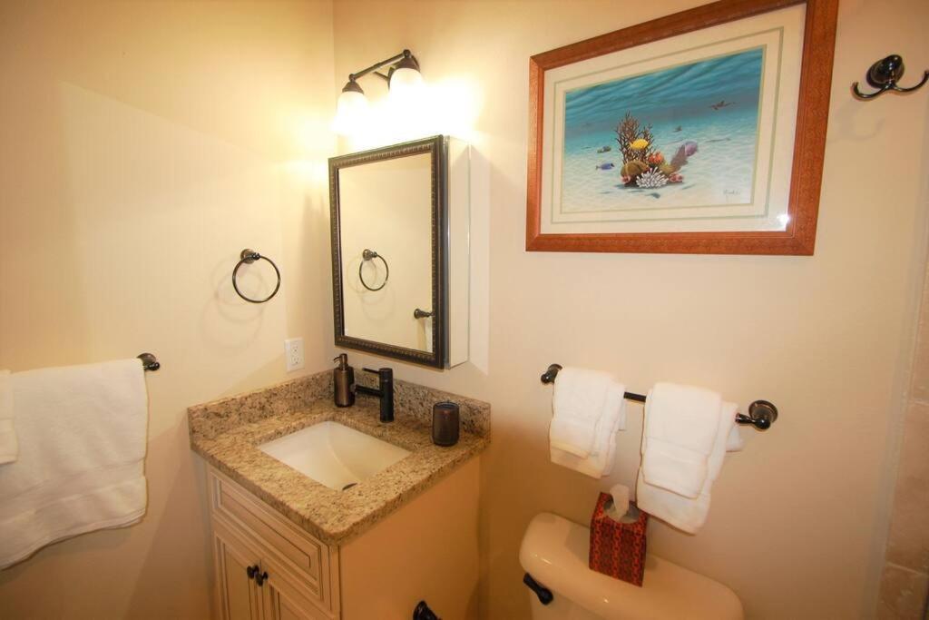 Bahamian Cottage - Heated Pool Walk To The Beach 可可比奇 外观 照片